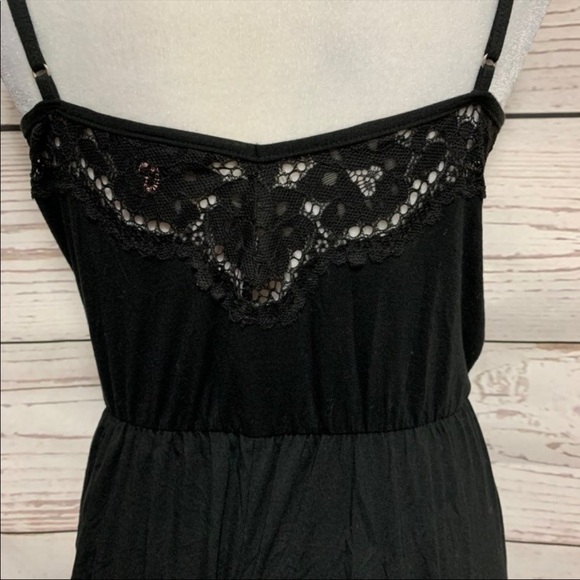 Vs Lace Romper - Picture 7 of 7